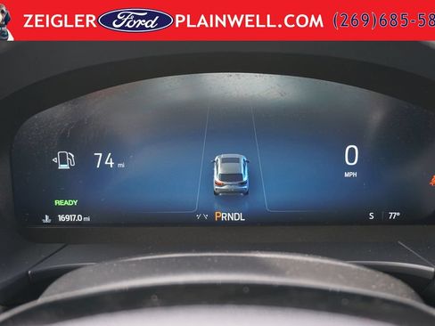 Used 2023 Ford Escape Platinum w/ Premium Technology Package AWD/4WD image 29
