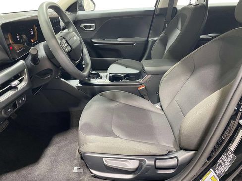 New 2026 Kia K4 FWD image 16