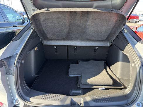 Certified 2025 Buick Envista Sport Touring w/ Convenience I Package image 26