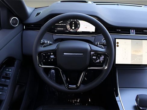 Used 2026 Land Rover Range Rover Evoque S image 15