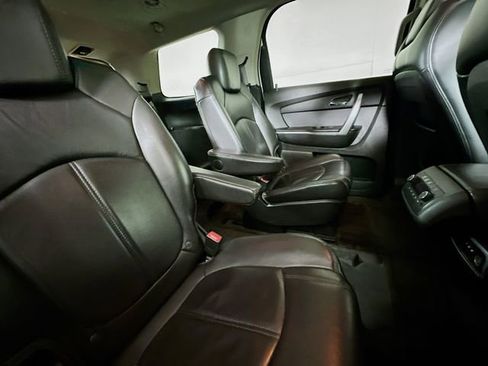 Used 2009 GMC Acadia SLT w/ Technology Package image 30