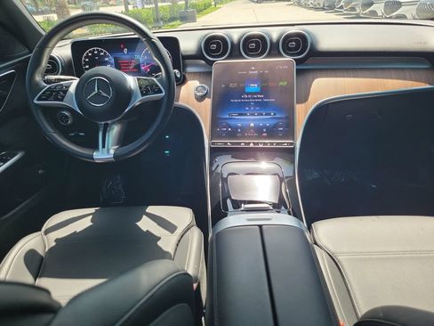 Used 2024 Mercedes-Benz C 300 Sedan image 12