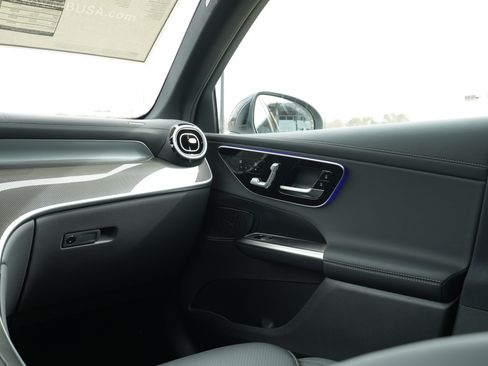 New 2026 Mercedes-Benz GLC 300 4MATIC image 24