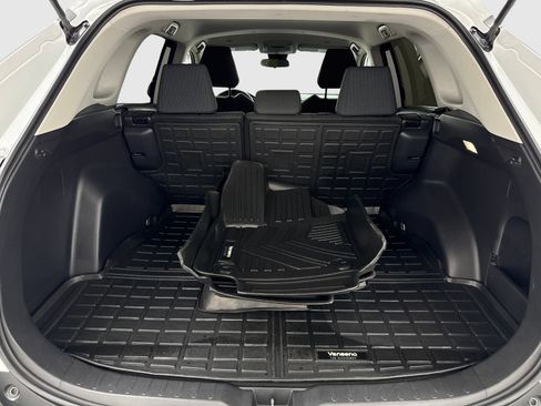 Used 2023 Toyota RAV4 LE FWD image 45