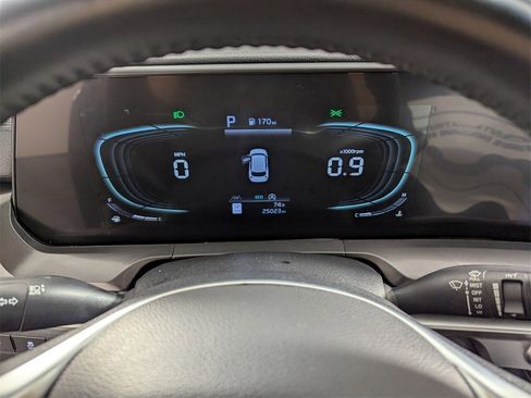 Used 2024 Kia Telluride S w/ S Sunroof Package image 24