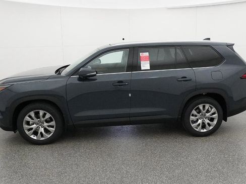 New 2026 Toyota Grand Highlander Limited image 69