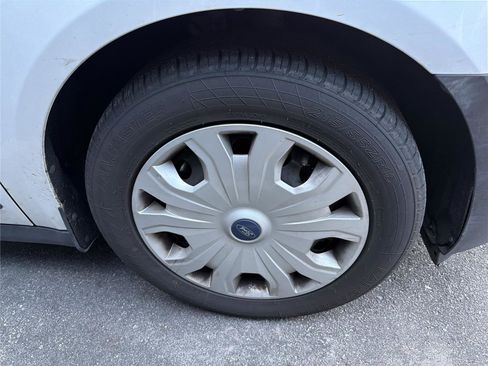 Used 2023 Ford Transit Connect XL image 13