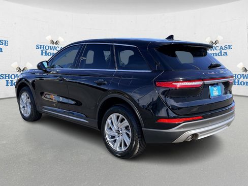 Used 2023 Lincoln Corsair AWD image 5