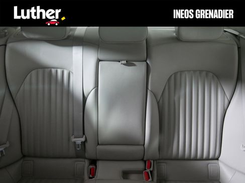 Used 2021 Genesis G70 3.3T image 13