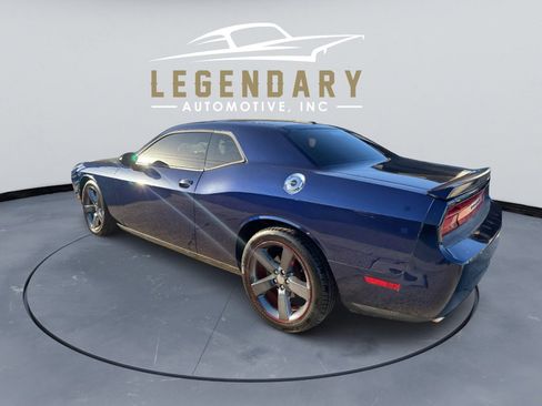 Used 2013 Dodge Challenger SXT image 4