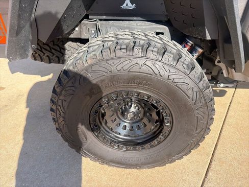 Used 2021 Jeep Gladiator Mojave image 32