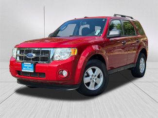 Used 2010 Ford Escape XLT image 1
