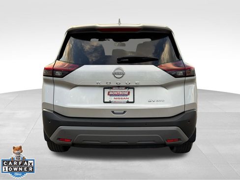 Used 2023 Nissan Rogue SV AWD/4WD image 4