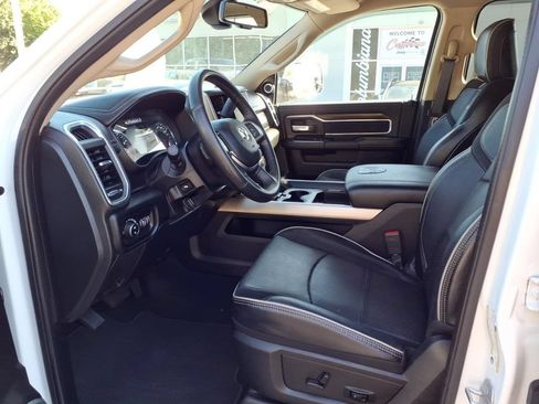Used 2022 RAM 2500 Laramie AWD/4WD image 15