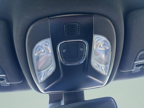 Used 2023 Jeep Compass Sport image 20