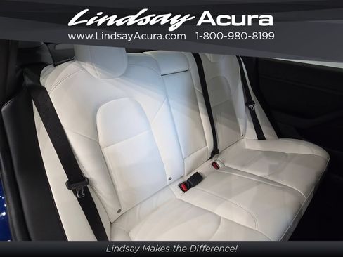 Used 2022 Tesla Model 3 Long Range AWD/4WD image 8