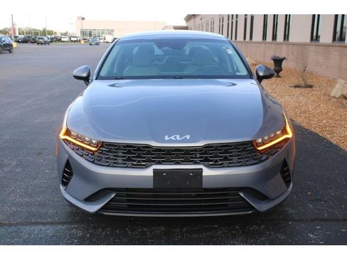 Used 2023 Kia K5 EX image 9