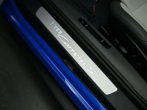 Used 2025 Porsche 911 Carrera S image 38