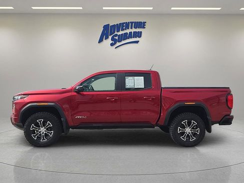 Used 2024 GMC Canyon AT4 w/ AT4 Premium Package image 4