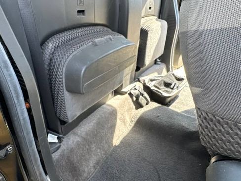 Used 2012 Nissan Frontier SV RWD image 26