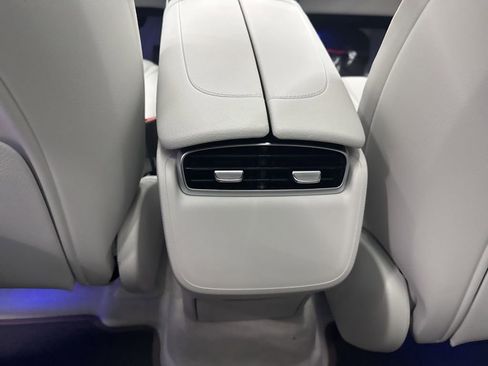 Used 2026 Mercedes-Benz EQE 320+ SUV image 24