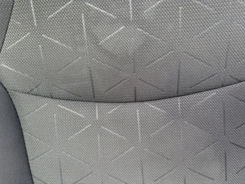 Used 2020 Toyota RAV4 XLE w/ Carpet Mat Package AWD/4WD image 23