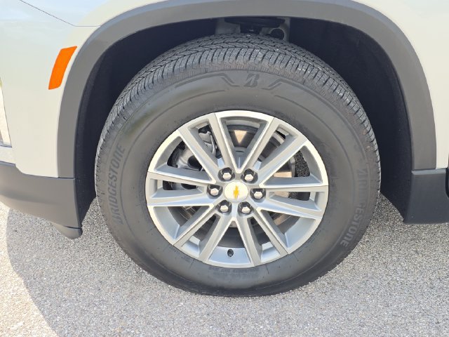 Certified 2022 Chevrolet Traverse LT FWD image 7