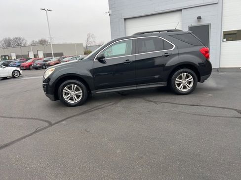 Used 2011 Chevrolet Equinox LT w/ Driver Convenience Package image 17