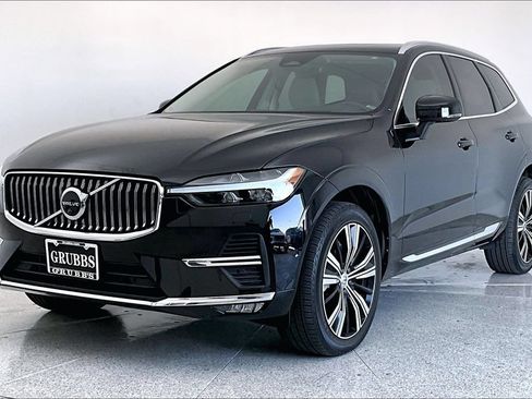 Used 2023 Volvo XC60 B6 Ultimate w/ Protection Package Premier AWD/4WD image 14