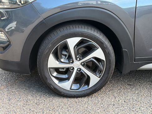 Used 2017 Hyundai Tucson Limited w/ Cargo Package AWD/4WD image 9