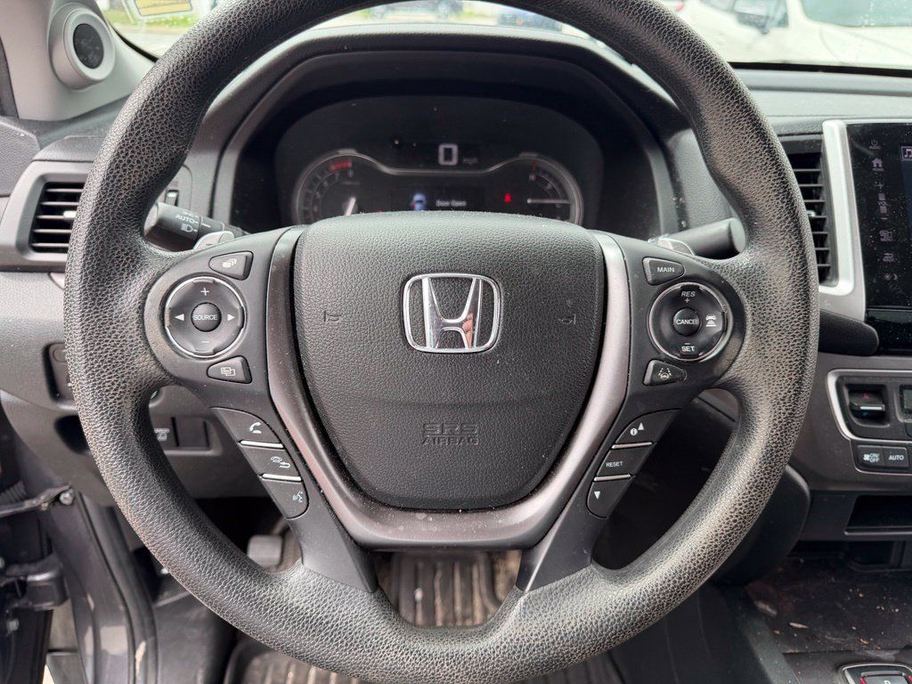 Used 2020 Honda Ridgeline Sport image 23