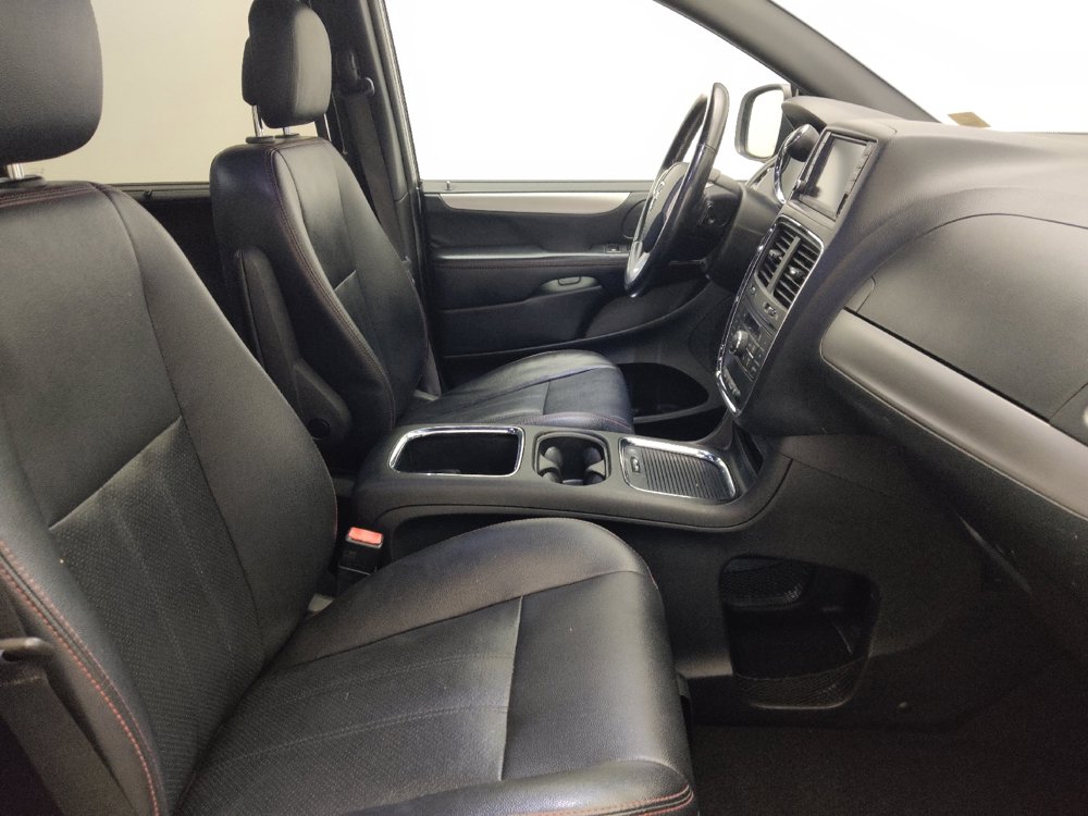 Used 2019 Dodge Grand Caravan GT FWD image 21