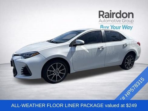 Used 2017 Toyota Corolla SE 50th Anniversary FWD image 3