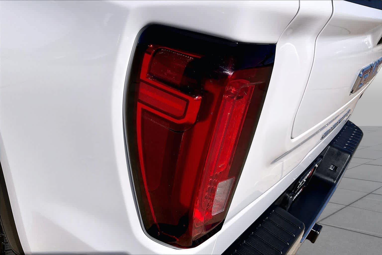 Used 2026 GMC Sierra 1500 SLT RWD image 26