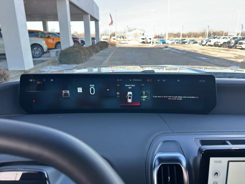 New 2026 Ford Expedition Tremor image 17