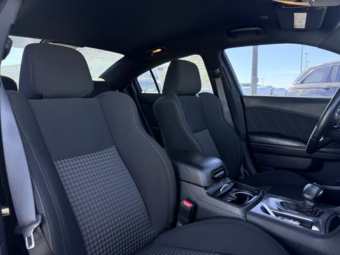 Used 2021 Dodge Charger GT w/ Blacktop Package image 9