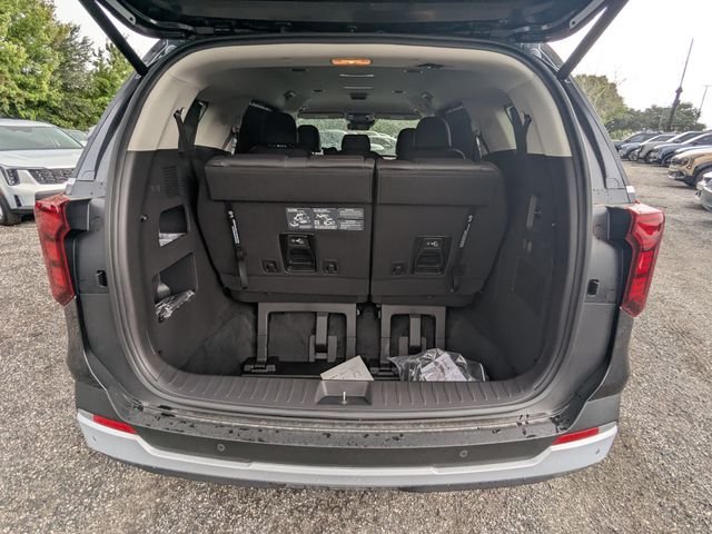 New 2027 Kia Carnival EX FWD image 14