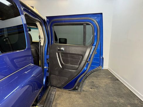 Used 2006 HUMMER H3 AWD/4WD image 24