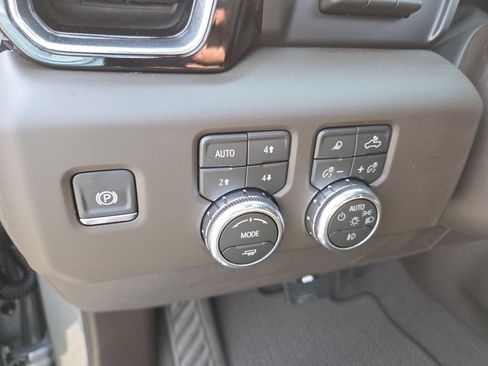 New 2026 GMC Sierra 1500 Denali w/ Denali Reserve Package AWD/4WD image 6