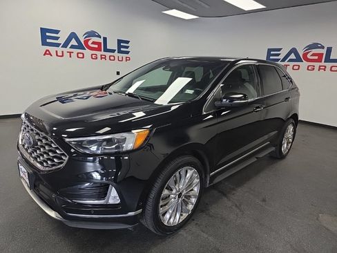 Used 2020 Ford Edge Titanium w/ Equipment Group 301A AWD/4WD image 6