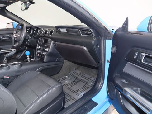 Used 2017 Ford Mustang Convertible RWD image 47