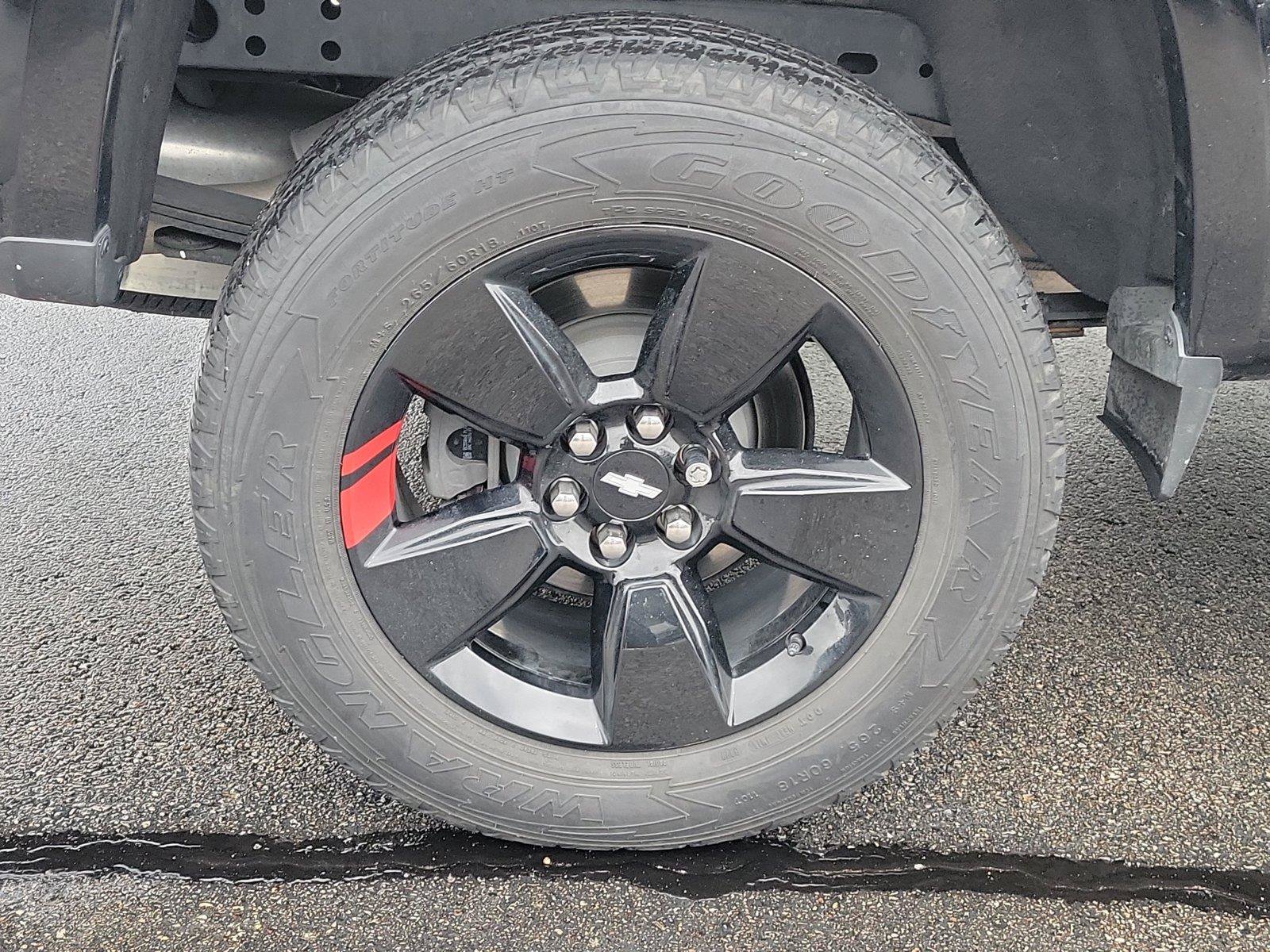 Used 2021 Chevrolet Colorado LT w/ Redline Special Edition AWD/4WD image 5