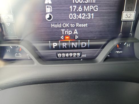 Used 2023 RAM 1500 Laramie image 15