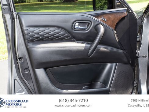 Used 2019 INFINITI QX80 Luxe w/ Proactive Package AWD/4WD image 17