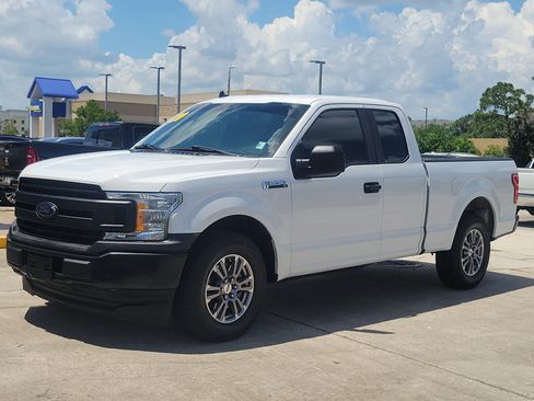 Used 2020 Ford F150 XL w/ Equipment Group 101A Mid RWD image 2