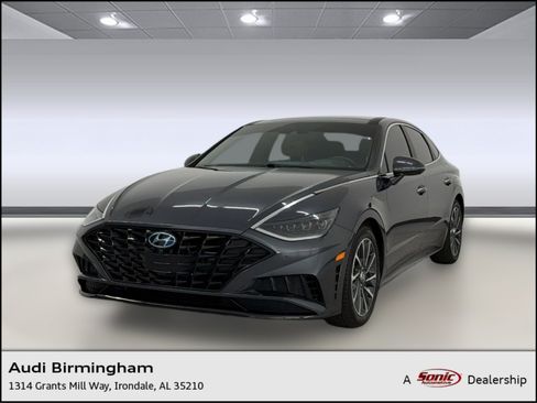 Used 2020 Hyundai Sonata Limited w/ Cargo Package FWD image 1