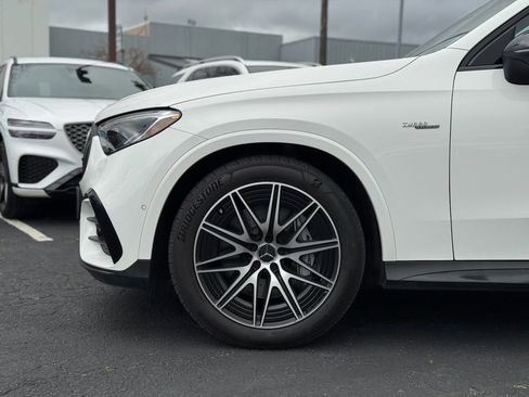 Used 2025 Mercedes-Benz GLC 43 AMG 4MATIC image 5