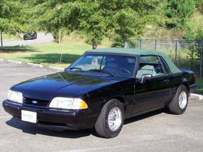 Used 1992 Ford Mustang LX