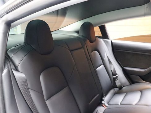 Used 2023 Tesla Model 3 Standard Range image 63