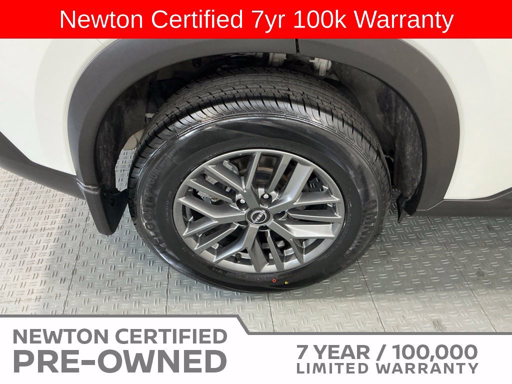 Used 2023 Nissan Rogue S FWD image 40